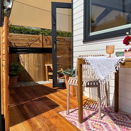 Villa Tiny House Gaensebluemchen Kirchanschoring Esterno foto